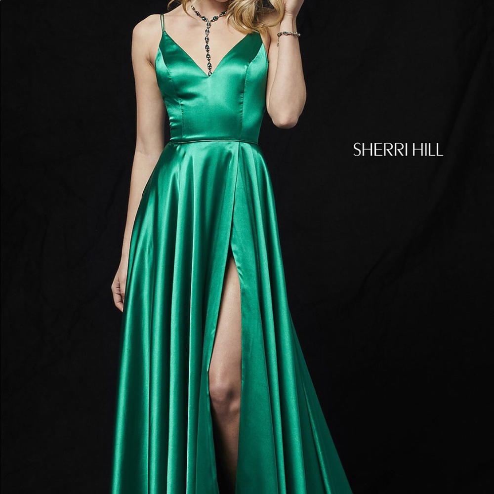 Sherri Hill Prom Dress